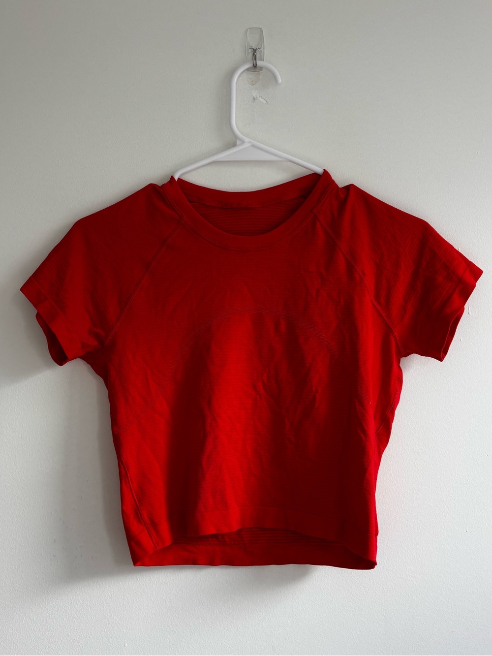 Lululemon Cropped Red Tee